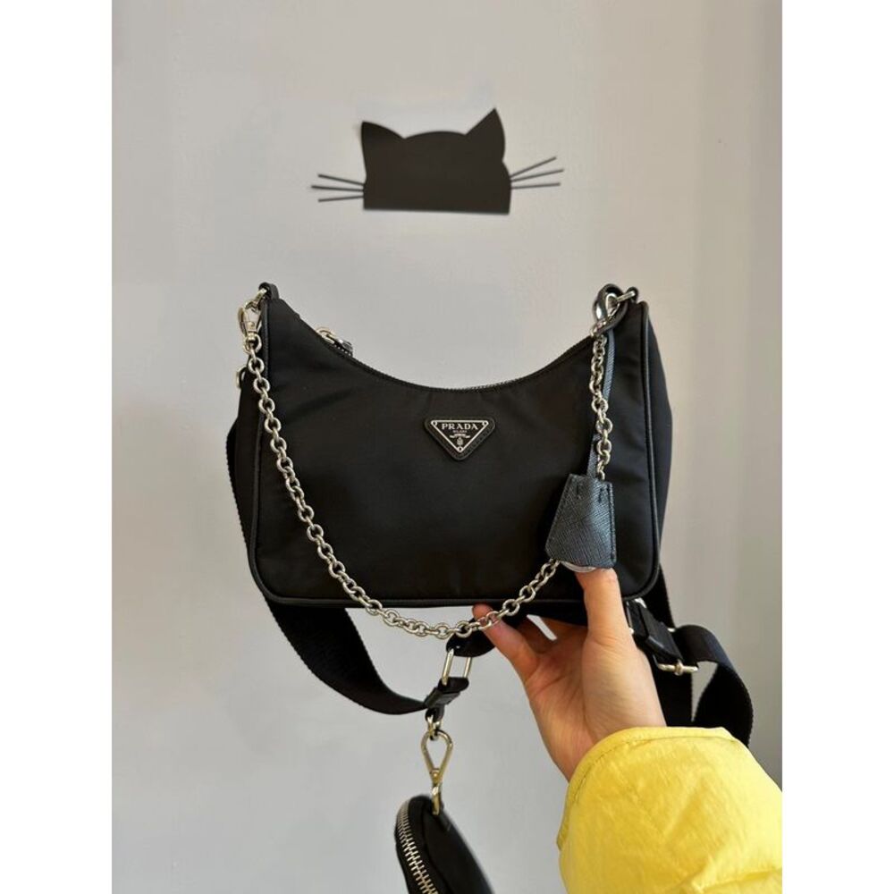 Prada Women Pre-Loved Bag Very Good Condition